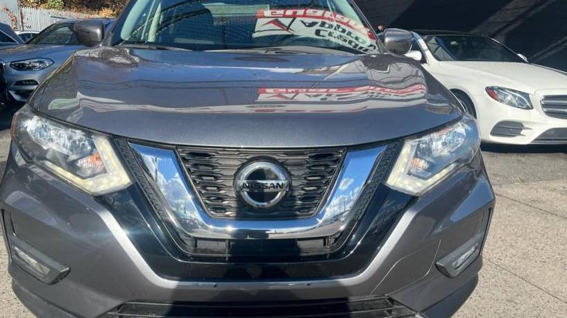 NISSAN ROGUE 2018 5N1AT2MV8JC818522 image