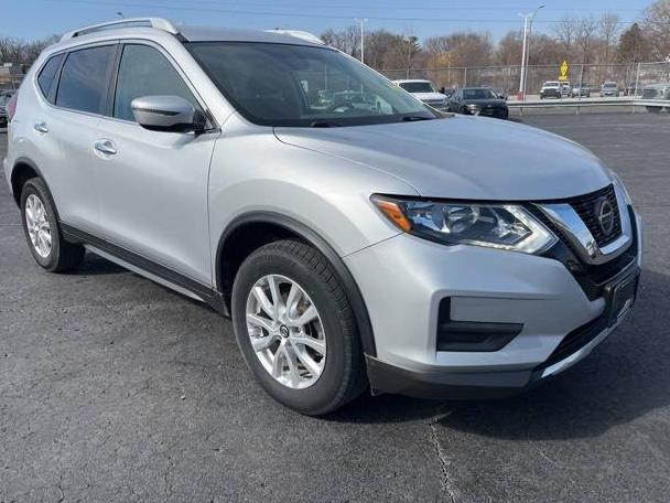 NISSAN ROGUE 2018 5N1AT2MV3JC709837 image