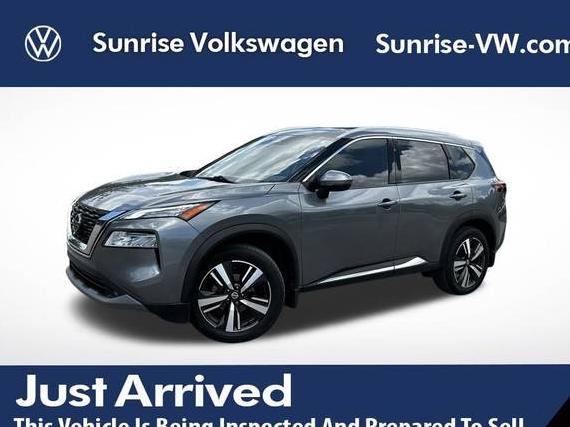 NISSAN ROGUE 2021 JN8AT3CA6MW028572 image