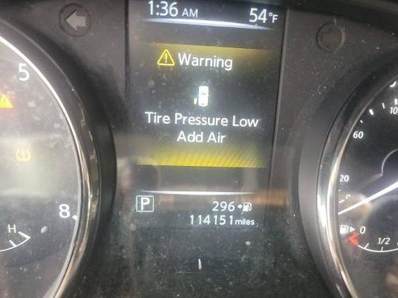 NISSAN ROGUE 2017 KNMAT2MT4HP560585 image