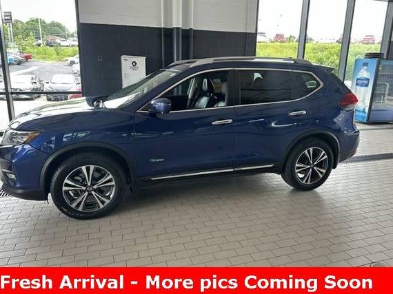 NISSAN ROGUE 2017 5N1ET2MV4HC768861 image