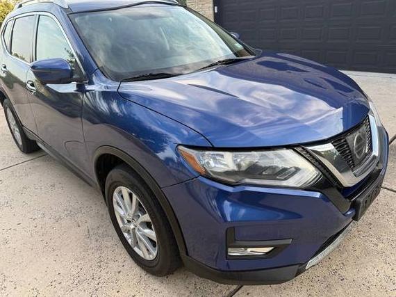 NISSAN ROGUE 2017 KNMAT2MV3HP611902 image