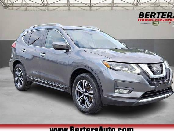 NISSAN ROGUE 2017 5N1AT2MV2HC828604 image