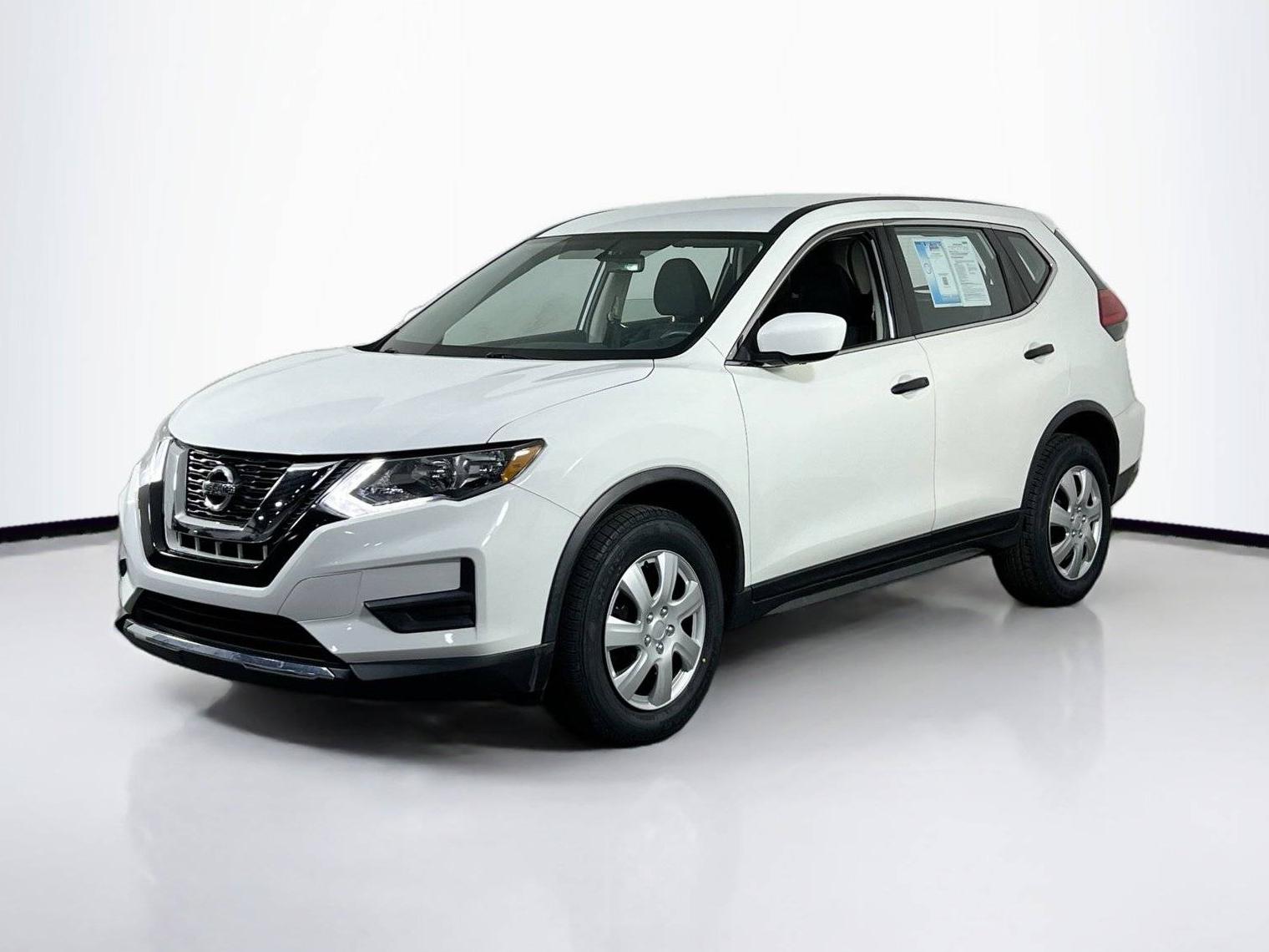 NISSAN ROGUE 2017 JN8AT2MV3HW007972 image