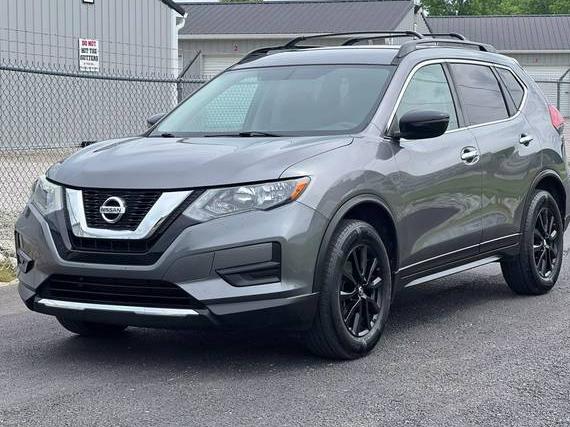 NISSAN ROGUE 2017 5N1AT2MV9HC801304 image