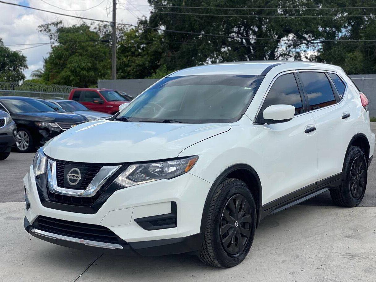 NISSAN ROGUE 2017 KNMAT2MV7HP567886 image