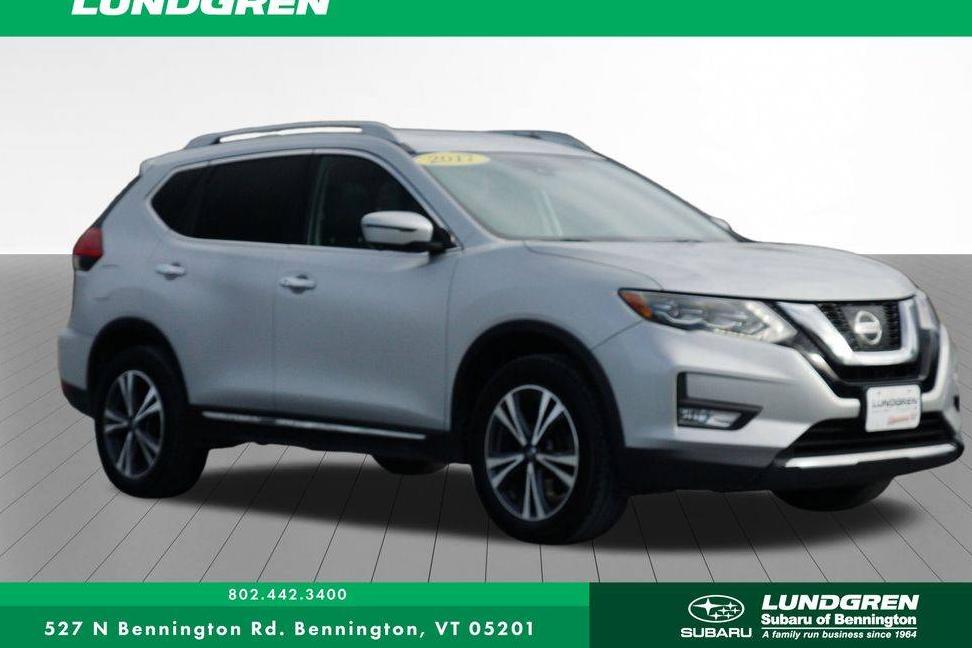 NISSAN ROGUE 2017 5N1AT2MV3HC740001 image