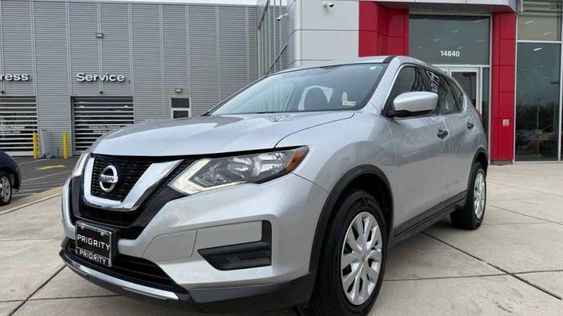 NISSAN ROGUE 2017 JN8AT2MV7HW256551 image