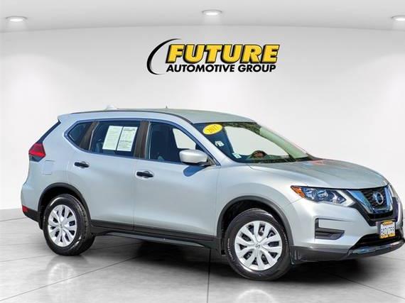NISSAN ROGUE 2017 JN8AT2MT0HW387383 image