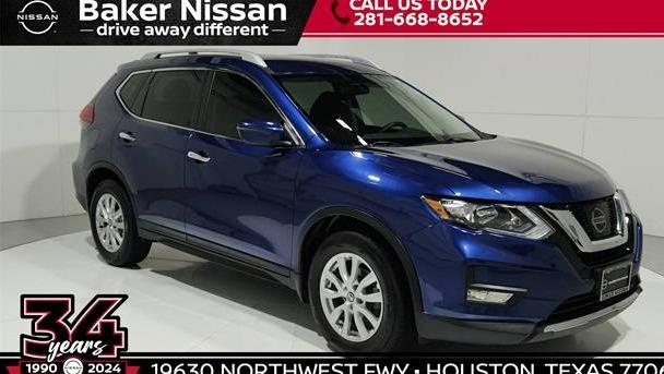 NISSAN ROGUE 2017 5N1AT2MT0HC870672 image