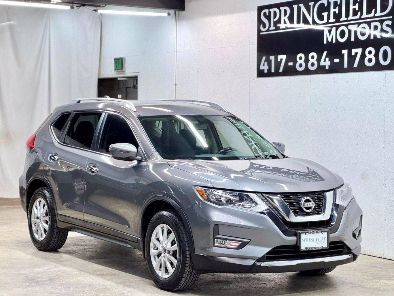 NISSAN ROGUE 2017 JN8AT2MV8HW264402 image