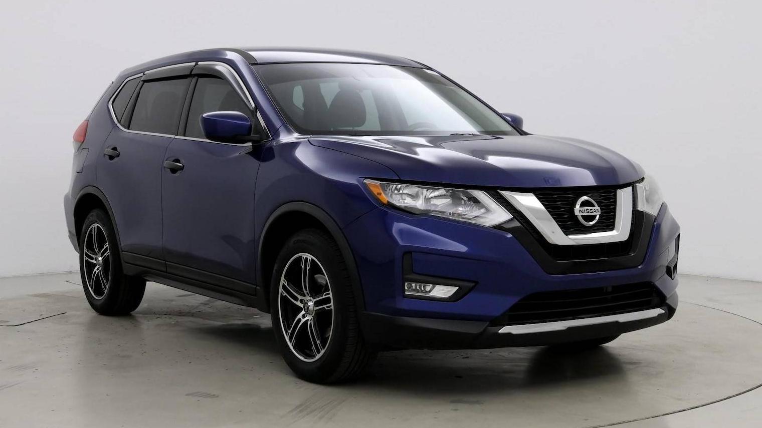 NISSAN ROGUE 2017 JN8AT2MT5HW138884 image