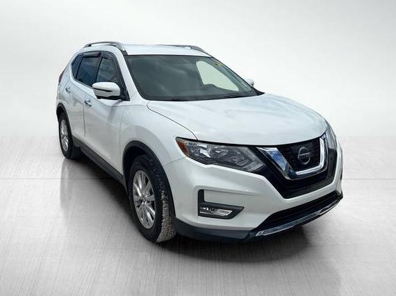 NISSAN ROGUE 2017 5N1AT2MT3HC874067 image