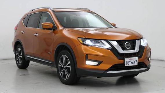 NISSAN ROGUE 2017 5N1ET2MV0HC768288 image
