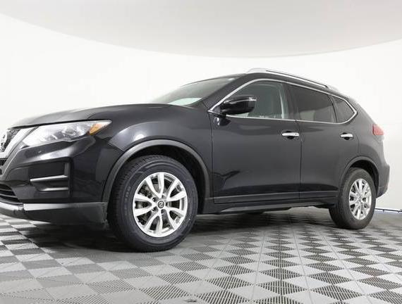 NISSAN ROGUE 2017 KNMAT2MTXHP556721 image