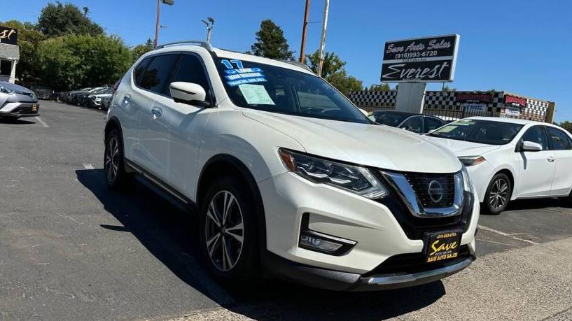 NISSAN ROGUE 2017 5N1AT2MT7HC848541 image