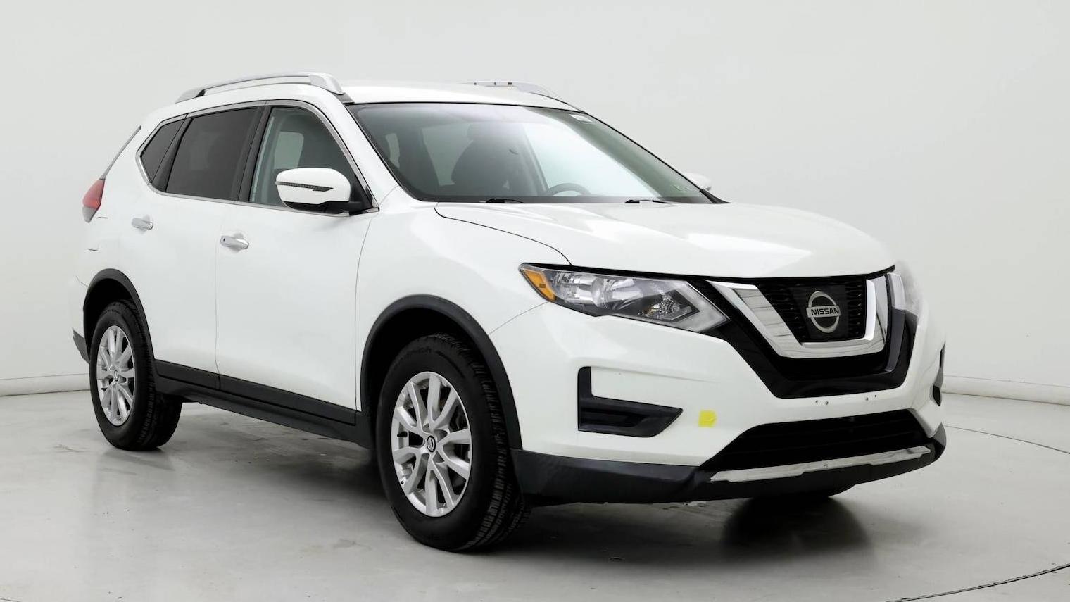 NISSAN ROGUE 2017 KNMAT2MV3HP581543 image