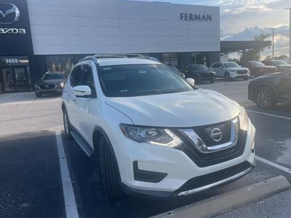 NISSAN ROGUE 2017 KNMAT2MT3HP575319 image
