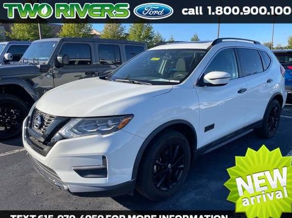 NISSAN ROGUE 2017 5N1AT2MT9HC760400 image NISSAN ROGUE 2017 5N1AT2MT9HC760400 image