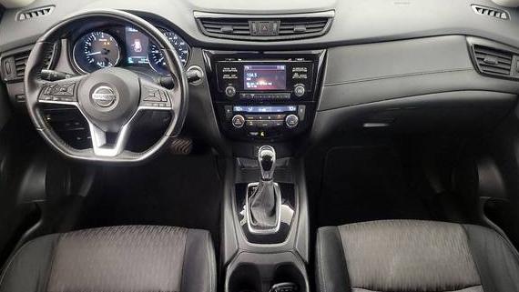 NISSAN ROGUE 2017 JN8AT2MT7HW392063 image