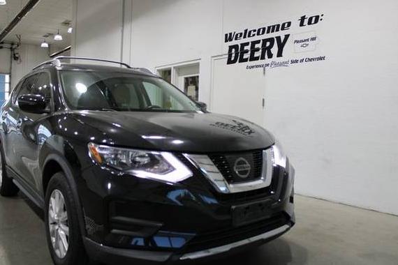 NISSAN ROGUE 2017 KNMAT2MV8HP585796 image NISSAN ROGUE 2017 KNMAT2MV8HP585796 image