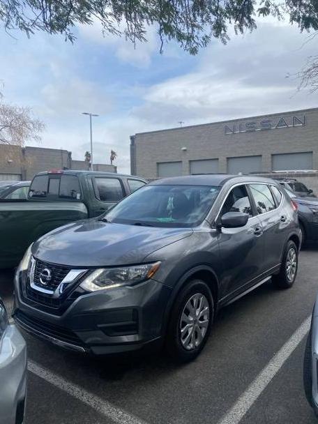 NISSAN ROGUE 2017 KNMAT2MT6HP523943 image