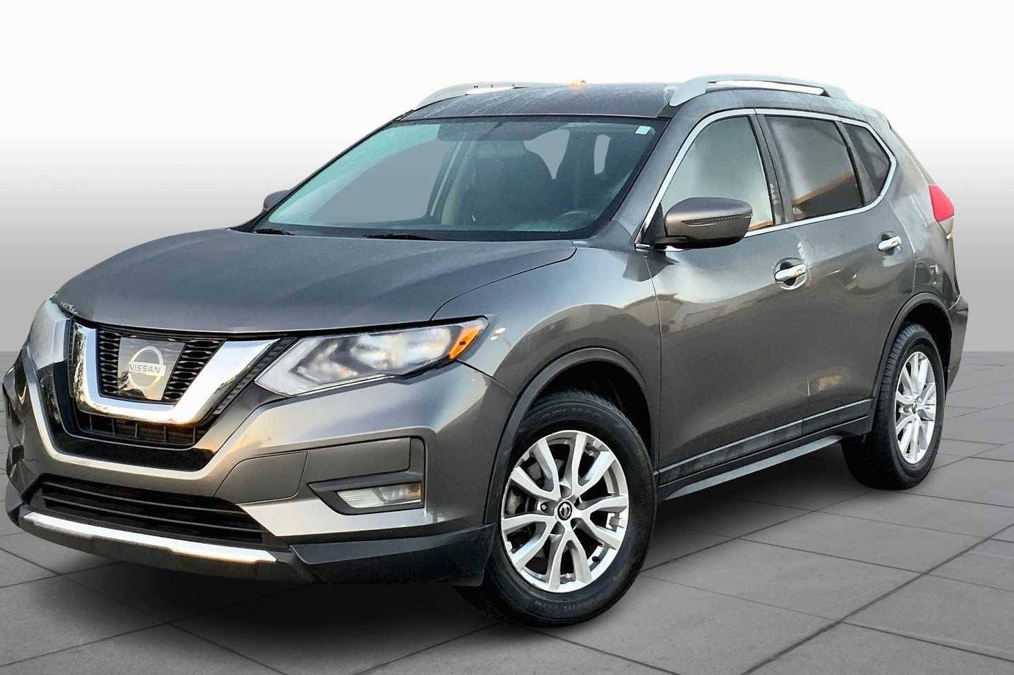 NISSAN ROGUE 2017 5N1AT2MT6HC836817 image