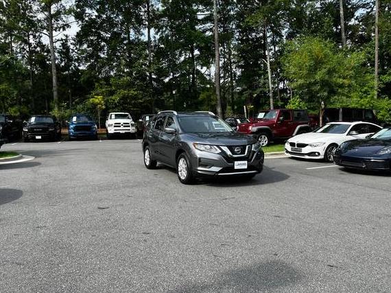 NISSAN ROGUE 2017 KNMAT2MV9HP616327 image