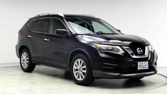 NISSAN ROGUE 2017 KNMAT2MT2HP560469 image