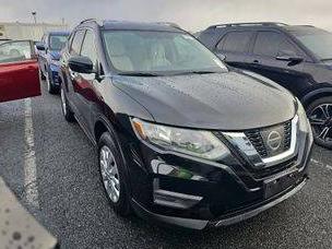 NISSAN ROGUE 2017 5N1AT2MT4HC843099 image