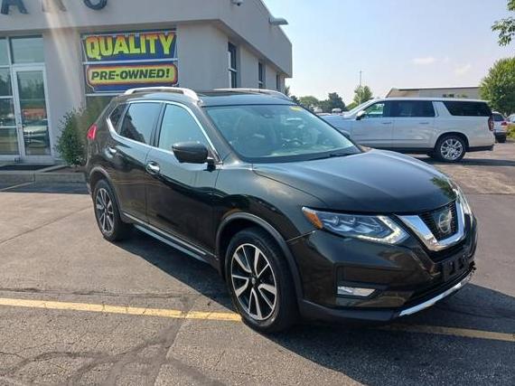 NISSAN ROGUE 2017 JN8AT2MV1HW022017 image