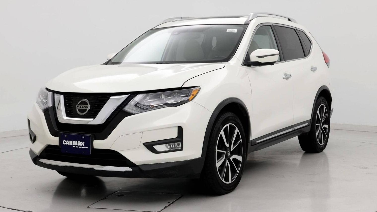 NISSAN ROGUE 2017 JN8AT2MV2HW271720 image