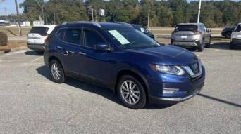 NISSAN ROGUE 2017 5N1AT2MT8HC872007 image