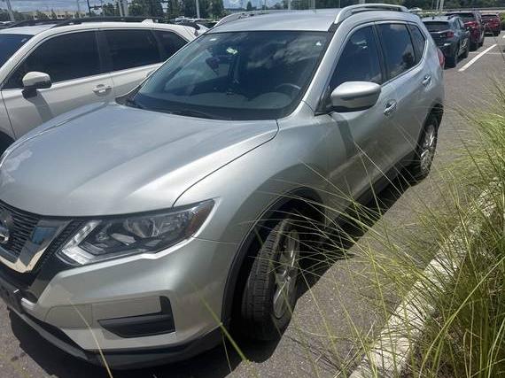 NISSAN ROGUE 2017 KNMAT2MT7HP561214 image