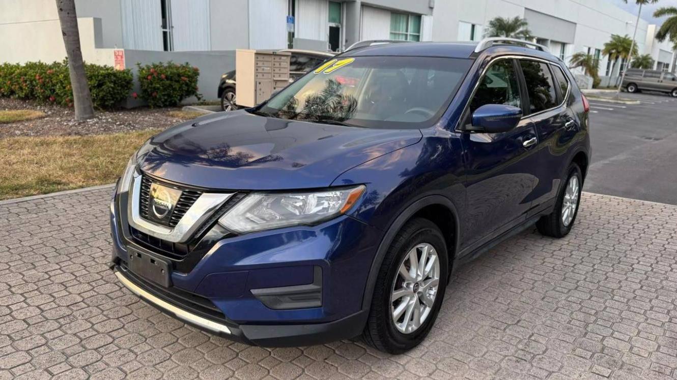 NISSAN ROGUE 2017 5N1AT2MV0HC882564 image NISSAN ROGUE 2017 5N1AT2MV0HC882564 image