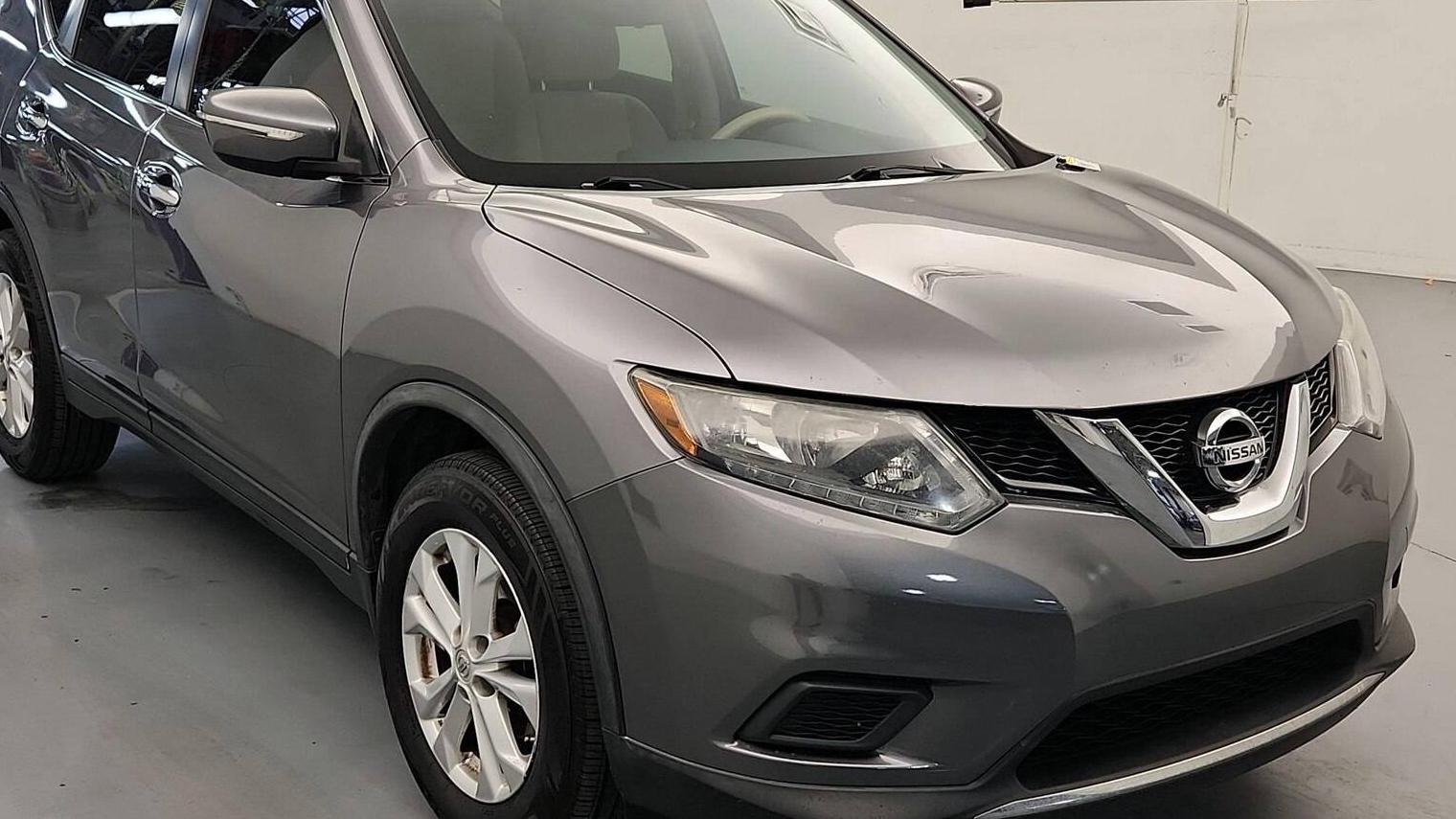 NISSAN ROGUE 2015 KNMAT2MT2FP524214 image