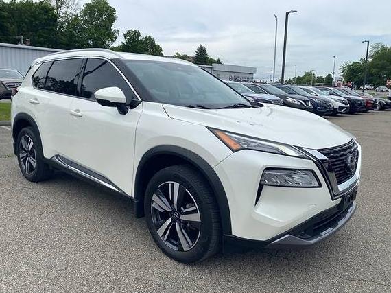 NISSAN ROGUE 2022 5N1BT3CB2NC709495 image