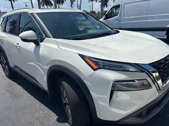 NISSAN ROGUE 2022 5N1BT3BAXNC724108 image