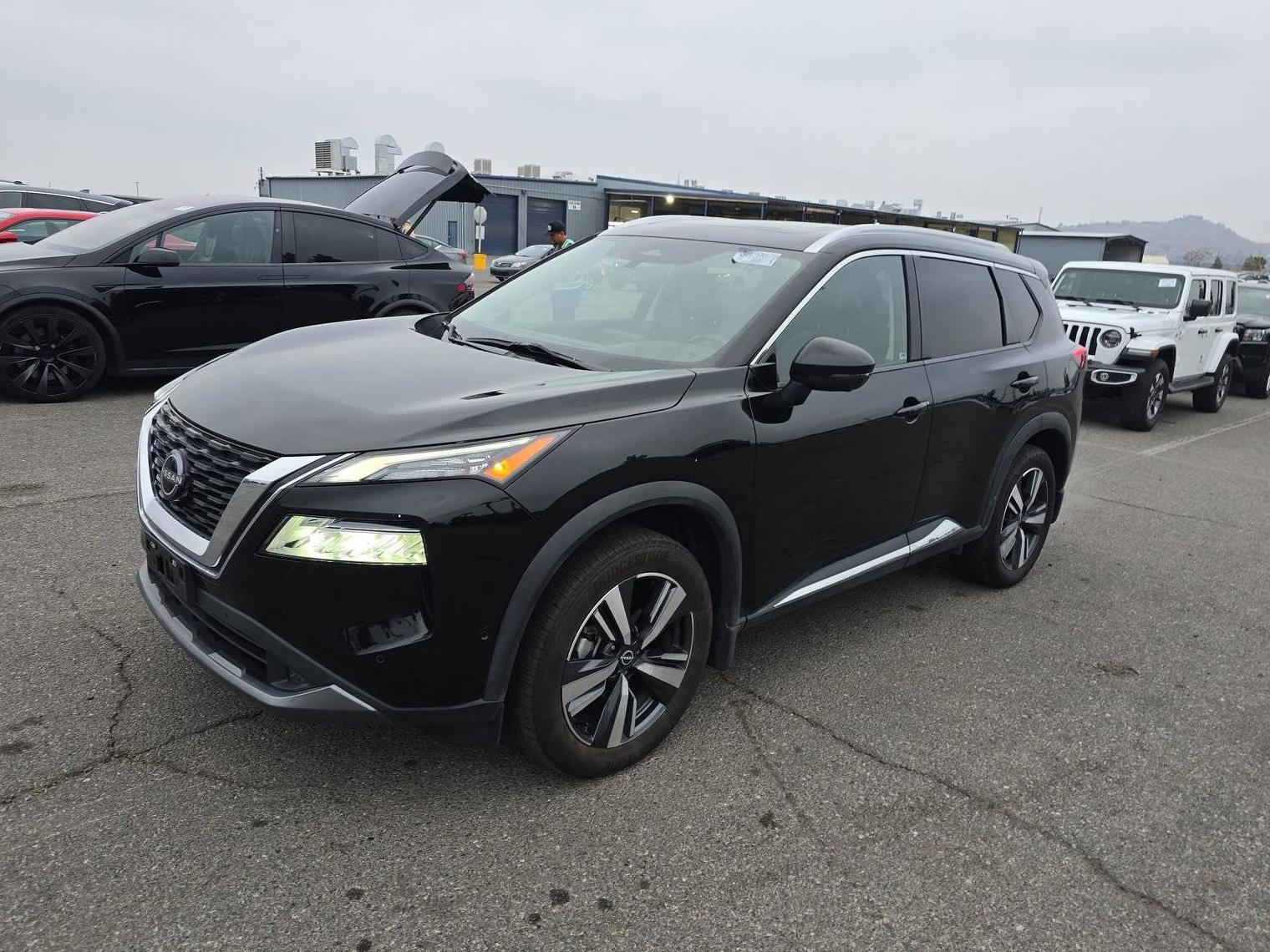 NISSAN ROGUE 2022 5N1BT3CA8NC719388 image