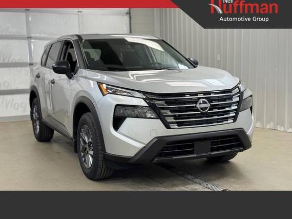 NISSAN ROGUE 2025 5N1BT3AB1SC838164 image