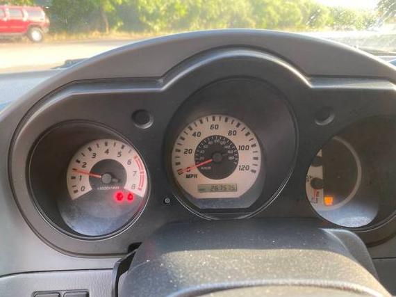 NISSAN XTERRA 2004 5N1ED28T84C641689 image