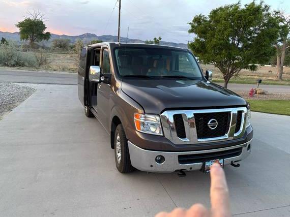 NISSAN NV 2019 5BZAF0AA9KN852573 image