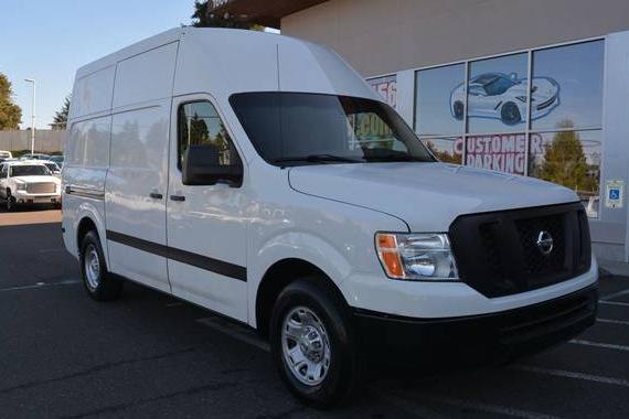 NISSAN NV 2017 1N6BF0LY7HN811945 image