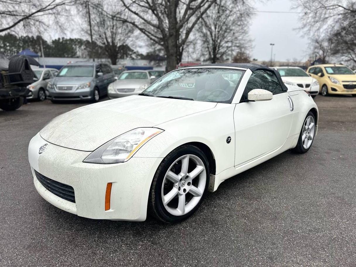 NISSAN 350Z 2005 JN1AZ36AX5M751783 image