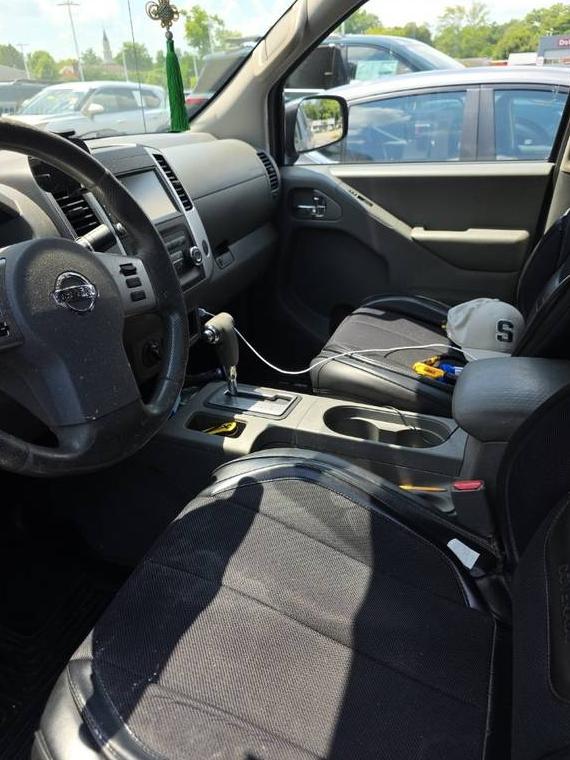 NISSAN FRONTIER 2019 1N6AD0EV6KN767724 image