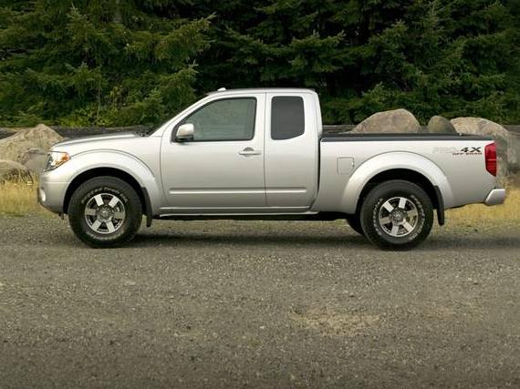 NISSAN FRONTIER 2019 1N6BD0CT7KN743034 image