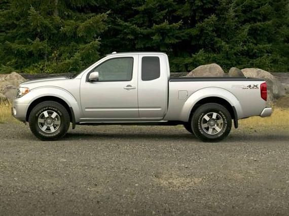 NISSAN FRONTIER 2017 1N6AD0EV5HN737137 image NISSAN FRONTIER 2017 1N6AD0EV5HN737137 image