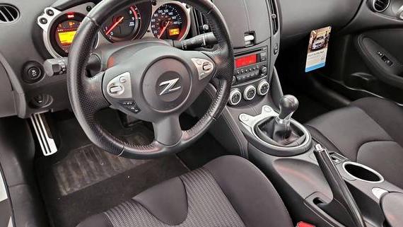NISSAN 370Z 2018 JN1AZ4EH8JM571085 image