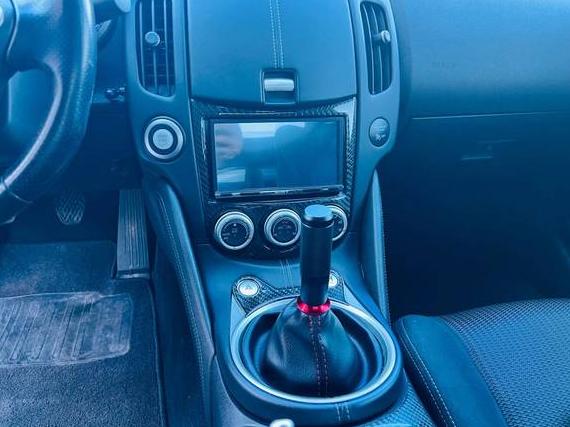 NISSAN 370Z 2017 JN1AZ4EH2HM952408 image NISSAN 370Z 2017 JN1AZ4EH2HM952408 image