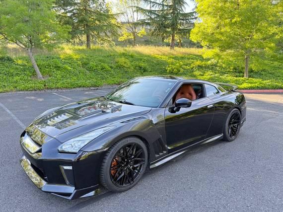 NISSAN GT-R 2017 JN1AR5EF4HM820092 image
